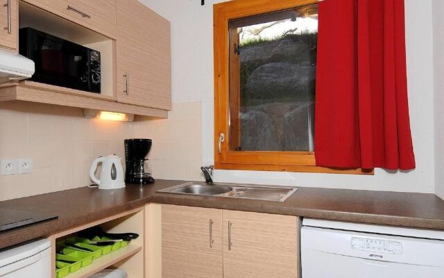 Rustic Apartment With Dishwasher, Located in Valmeinie