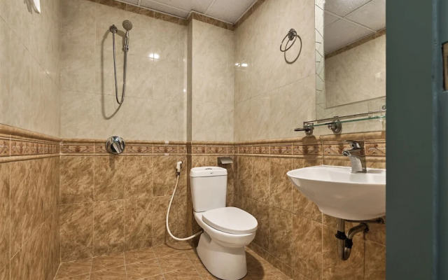 The Passion Lux Airport Hotel Apartment