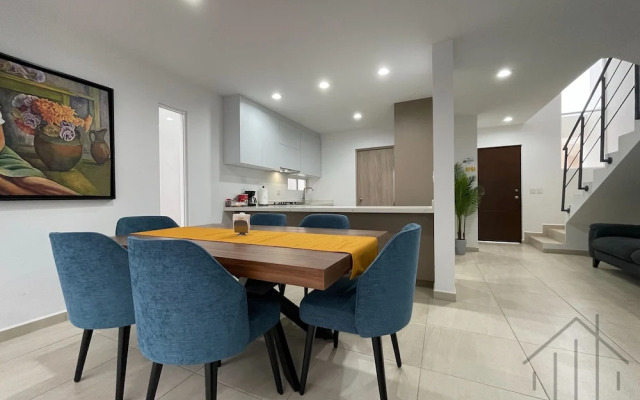 1537 Casa Las Conchas