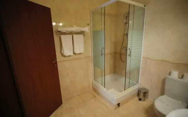 Ten Hotel Colonadelor