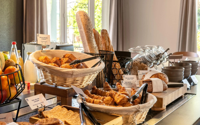 Campanile NATURE - Montpellier Sud