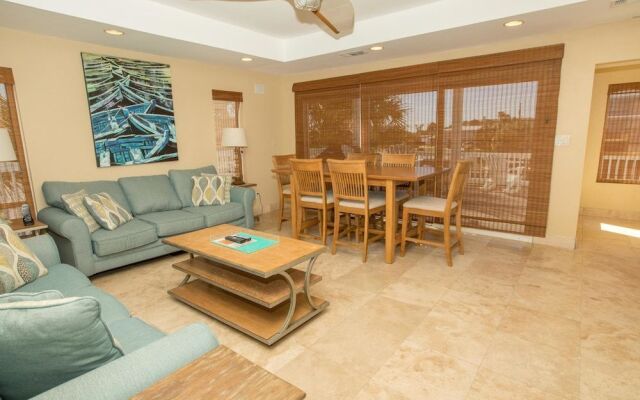 Captain Jax 5 Bedrooms 3 Bathrooms Home