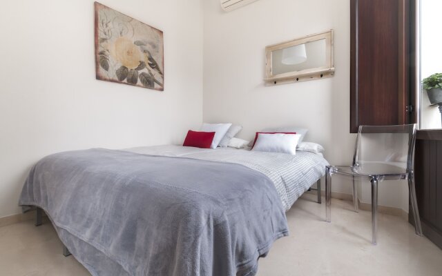 Prime Location 2 bd Apartm With Terrace. Arfe Terrace II