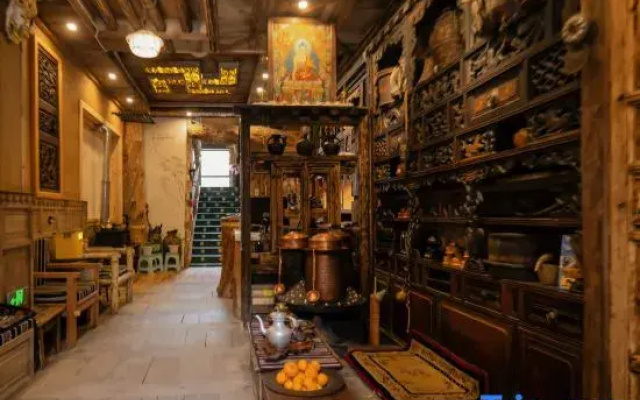 Nuolin Homestay (Daocheng Yading)
