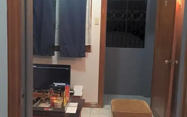 Las Pinas Serviced Apartment