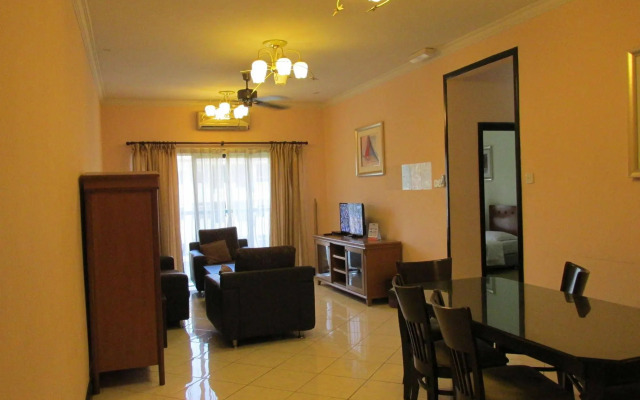 Marina Court Resort Condominium