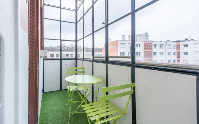 Pretty 2 rooms in the city center