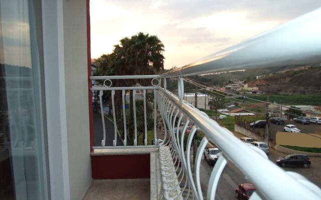 Vivas Hotel & Casa