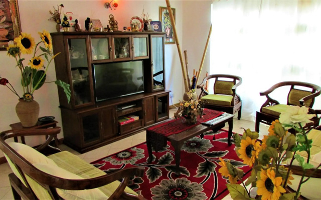 Golden Rod Villa