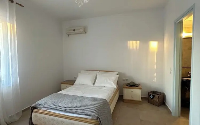 Milos AquaBliss Beachfront Villa