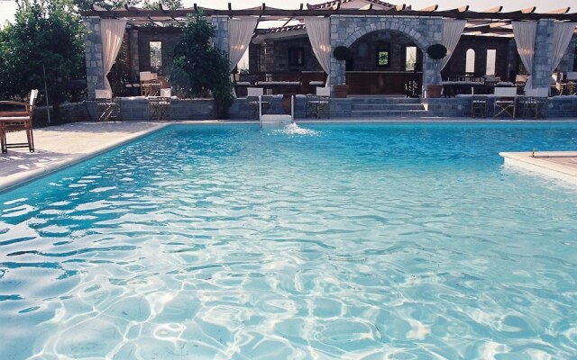 Nicolas Village Club