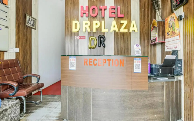 OYO 28162 Hotel Prince