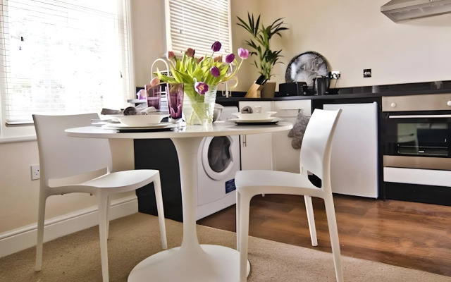 Noa Residence