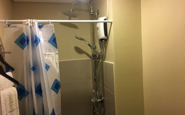 Centrio Tower Studio Unit