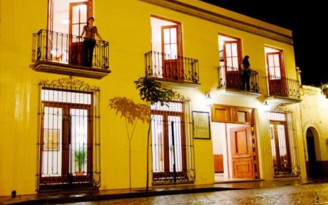 Hotel Dainzú