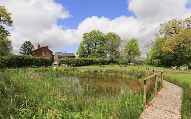 The Old Vicarage Dolfor