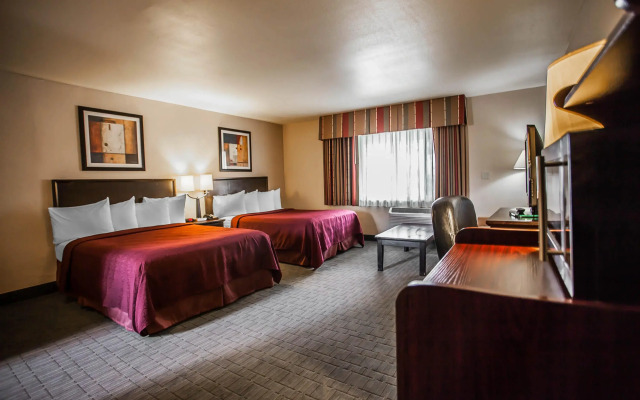 Quality Inn & Suites Anaheim At The Park