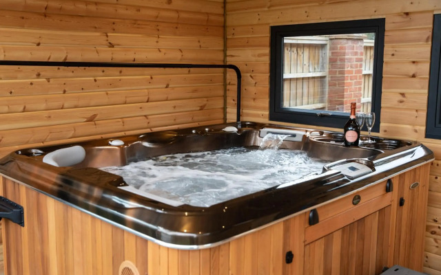 Tewinbury Farm Hotel