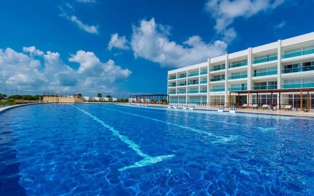 Marina Puerto Velero