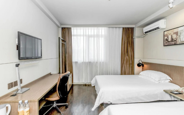 Jinjiang Inn Select (Qingdao Henan Road Railway Station) – Guest Rooms – Qingdao