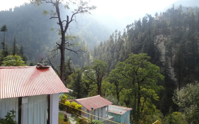 Natures Lap Resort Jibhi