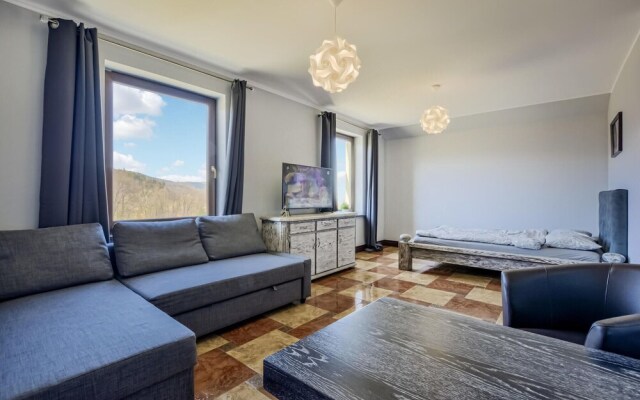 Nice Home in Karpacz With Wifi and 5 Bedrooms