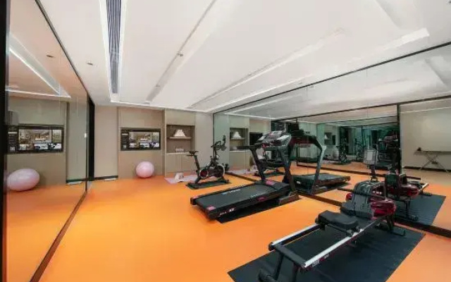 Vienna International Hotel (Hami Yingbin Avenue)