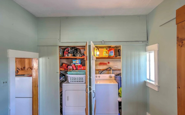 East Burke Home on Kingdom Trails: Near Ski Resort