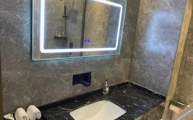 Miya Hotel ( Xiangyang Wuzhou International)