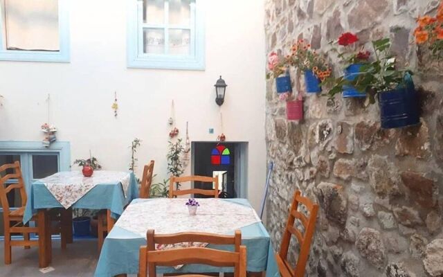 Agapi Guesthouse