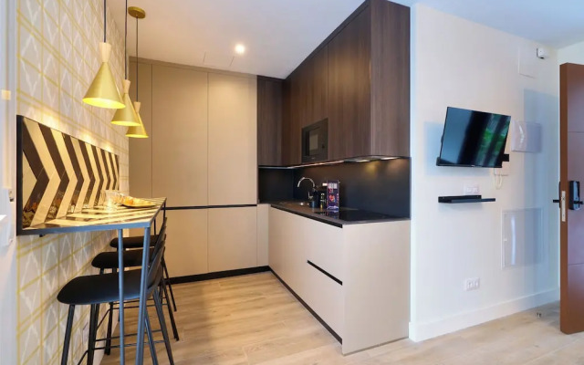 Casa Pizarro, by Homing U