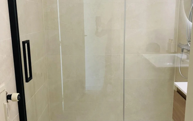 Coastal Stay Steps From Pier