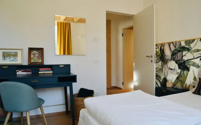 Nine Rooms Shared