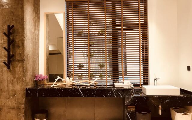 Living And Designing Homestay