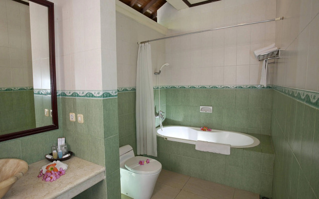 Puri Saron Senggigi Hotel