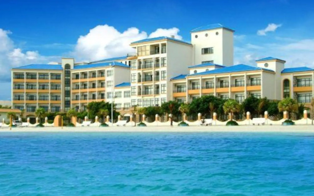 Beihai Seaview Caiyun Hotel (Qiaogang Beach Qiaogang Fengqing Street)