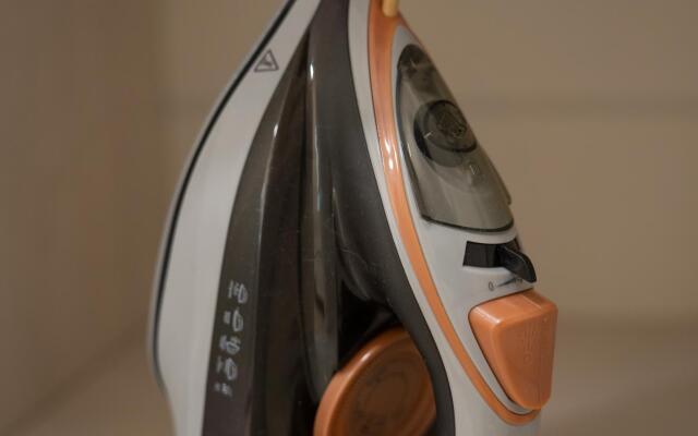 LetoApart (LetoApart) on Iskra street 66/9 building 1