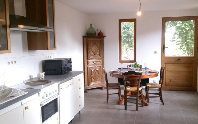 House With one Bedroom in Limeuil, With Enclosed Garden and Wifi