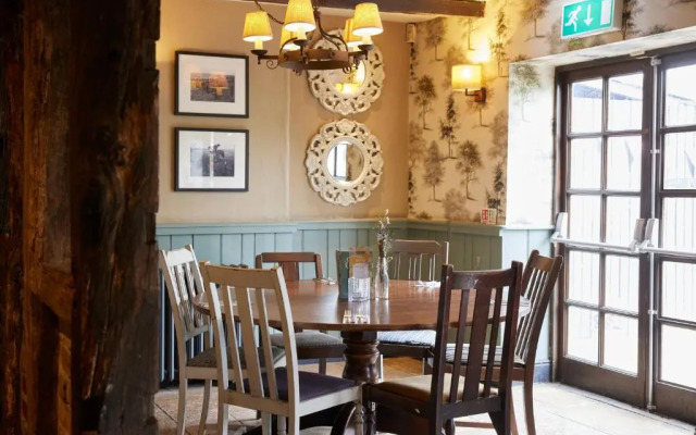 Cross Roads By Greene King Inns