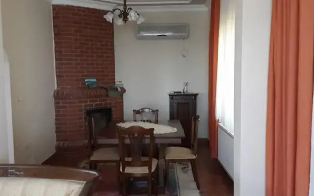 Guney Villa