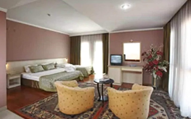 Halic Park Hotel