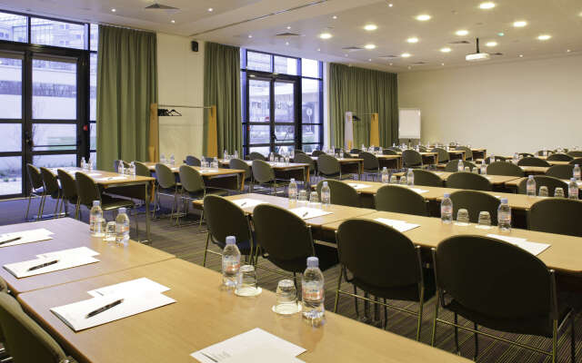 ibis Paris CDG Airport
