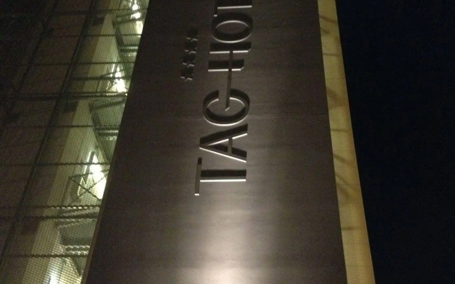 Tag Hotel