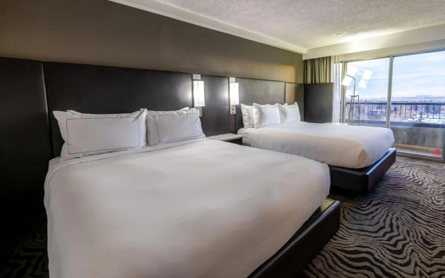 DoubleTree by Hilton Calgary North