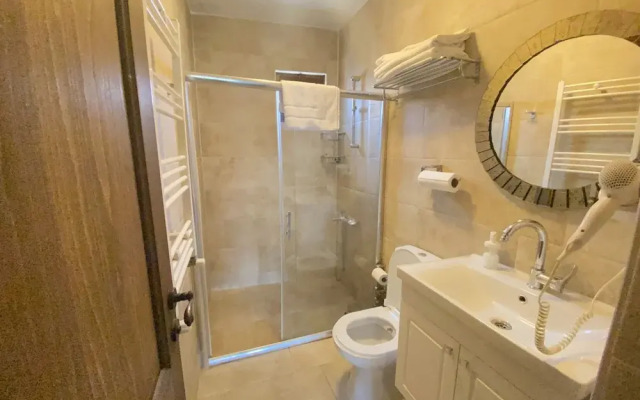 PluVia Boutique Hotel