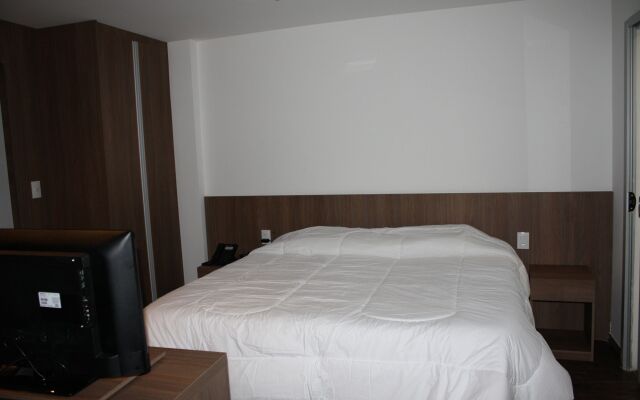 San Diego Suites Governador Valadares