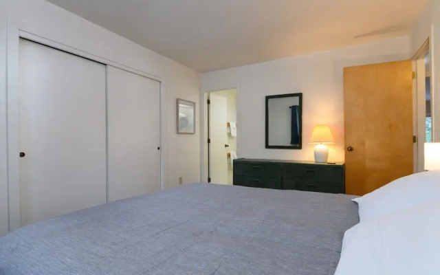 Glades 13 2 Bedroom Condo