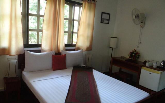 Alibi Villa Guesthouse