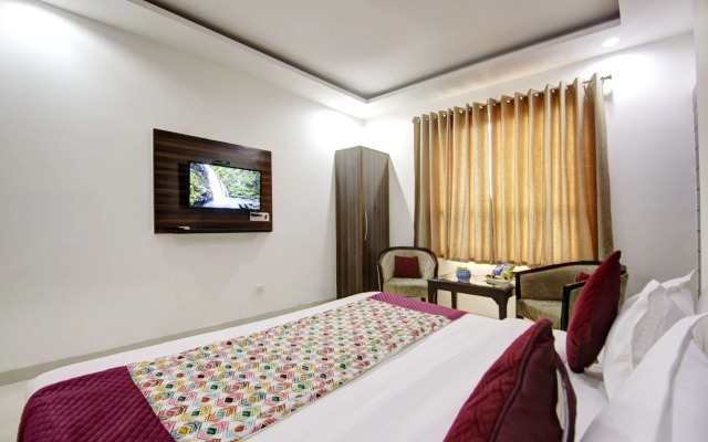 Airport Hotel Chanakya