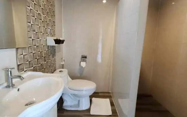 The Tamnan Pattaya Hotel & Resort